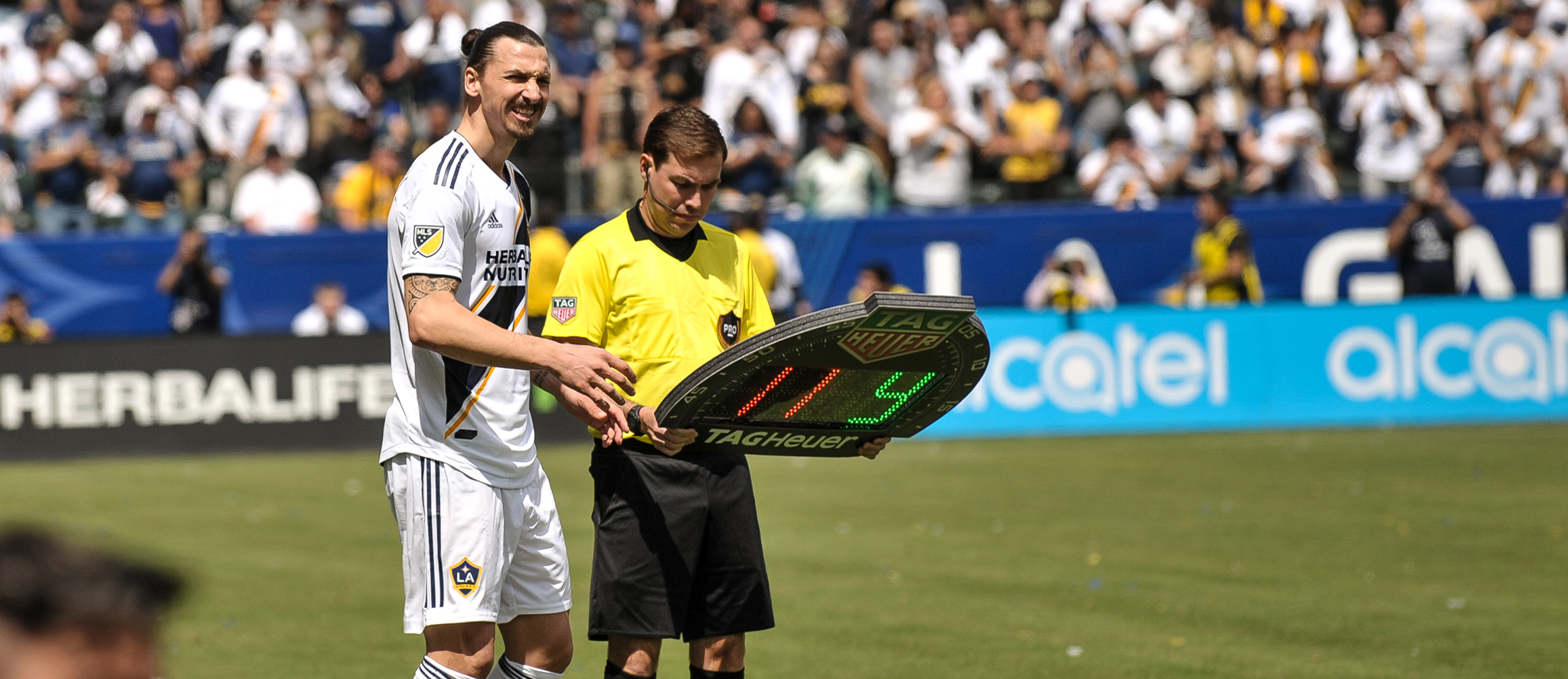 Zlatan Ibrahimovic gets ready to play his first game for the LA Galaxy on March 31, 2018 - Photo by Steve Carrillo