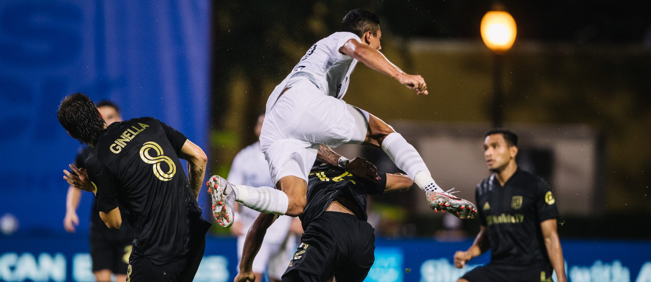 Chicharito, dos Santos lead Galaxy to 2-1 victory over LAFC