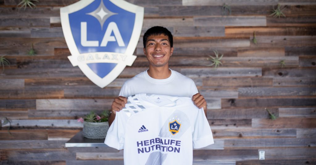 LA Galaxy II sign defender Josh Drack