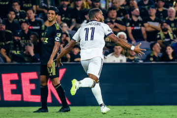 PODCAST: Araujo in limbo as a Barcelona player. LA Galaxy get a